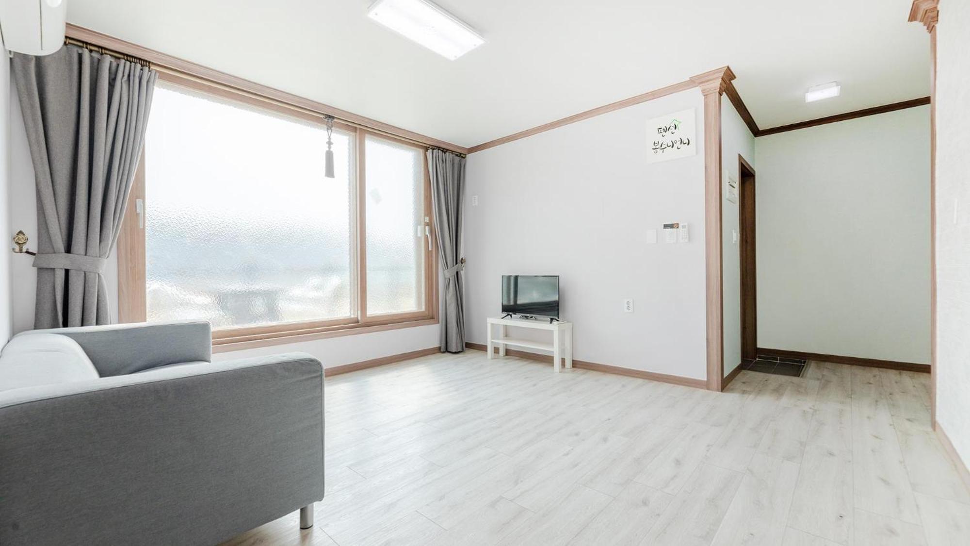 Samcheok Bongsuni-Unni Pension Room photo